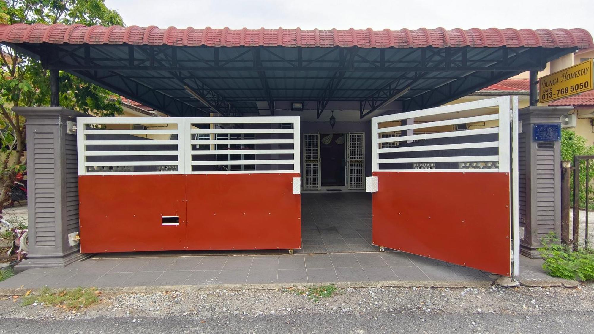 Bunga Homestay Kelantan Bachok Exterior photo